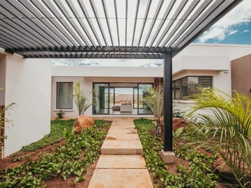 Luxurious 4 Bedroom Villa with Private Pool in Tamarin | Fully Furnished | Close to Golf Course | Rs 35M | Don't Miss...