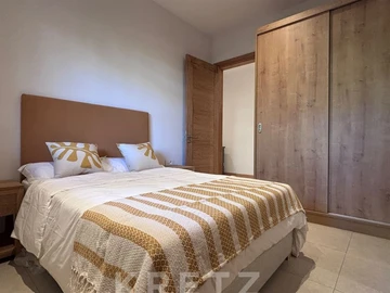 4 Bedroom Apartment