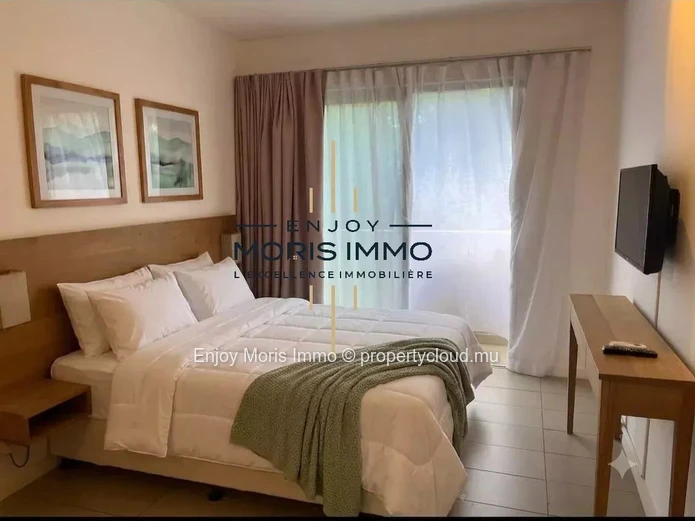 Stunning Furnished 3 Bedroom Apartment – Long-term Rental