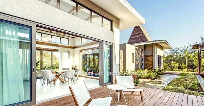 Villa neuve d’exception à deux pas de la plage et des hôtels 5 étoiles