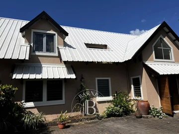 4 Bedroom Villa