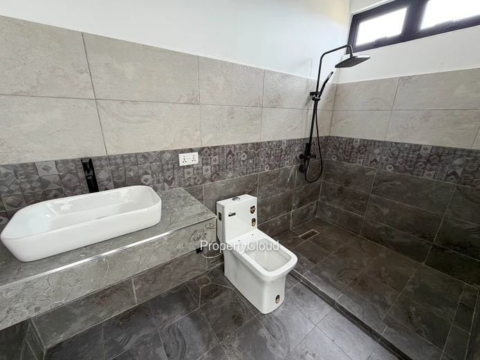 À Vendre | Villa Privée Avec Piscine | Trou-Aux-Biches | À Proximité De L’Une Des Plus Belles Plages De L’Île Maurice...