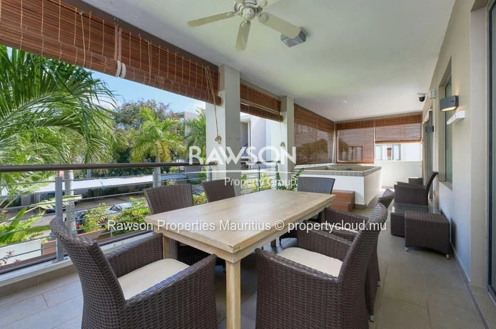 Appartement 3 ch Bain Boeuf — terrasse, piscine, accessible aux étrangers
