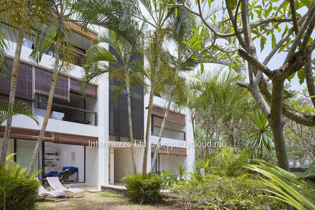 Apartment for Sale Mont Choisy – Garden Level, Private Garden, Mont Choisy & Trou aux Biches Beaches on Foot | Foreig...