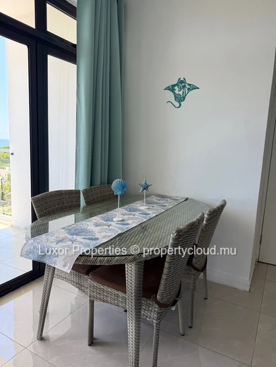 Seaviews Apartment