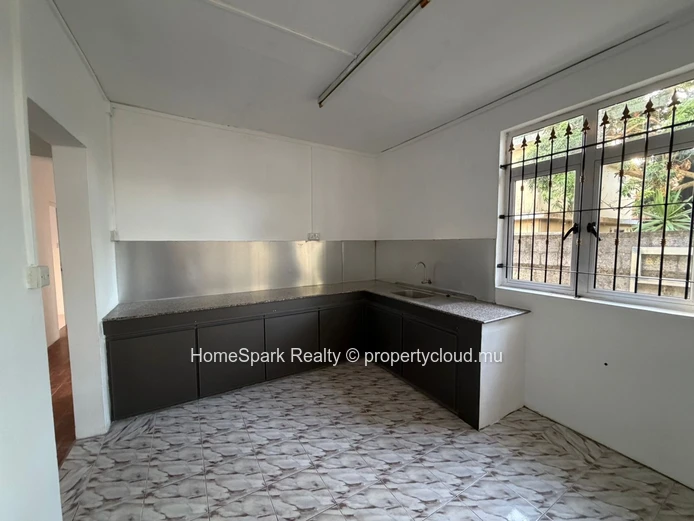 House for Rent in Solferino
