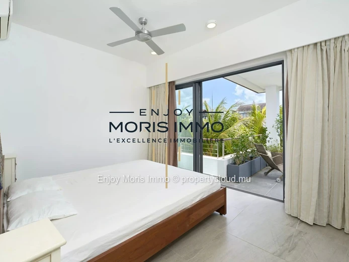 Appartement de prestige 3 chambres à vendre – Trou aux Biches | 180 m² | Accès plage à pied | Piscine lagon