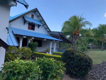 4 Bedroom Villa