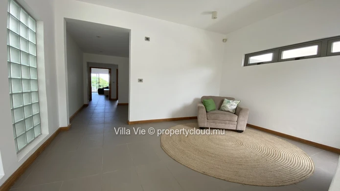 Poste Lafayette - Beachfront modern 3-bedroom ensuite duplex with swimming pool