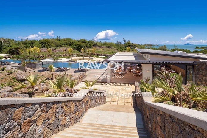 3 Bedroom Apartment | Lagoon View Terrace | Saint Antoine