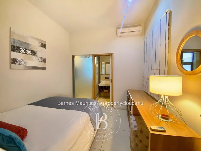 BLACK RIVER - Apartment with Mountain Views - 3 Bedrooms