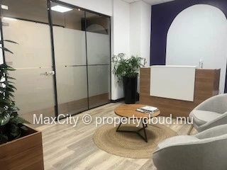 Office for rent in Ebene
