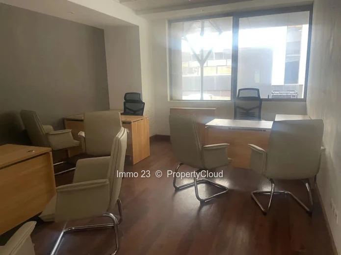Office - 392m2 - Eb00e8ne - Ref. BU51862LO