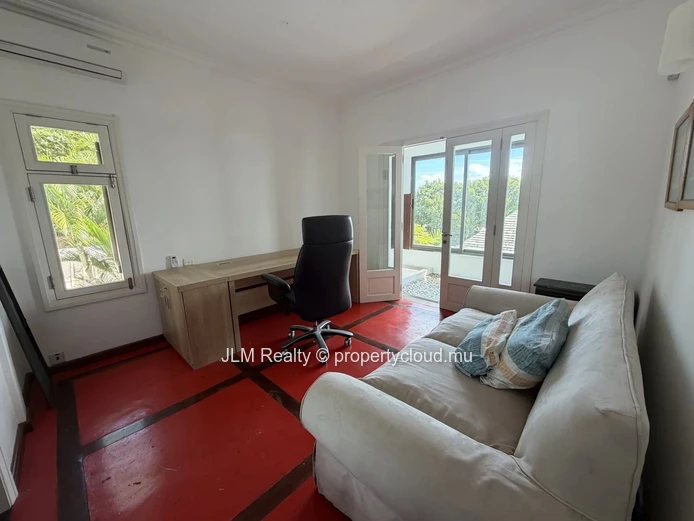 Exceptional Beachfront Villa for rent in Tamarin, Mauritius