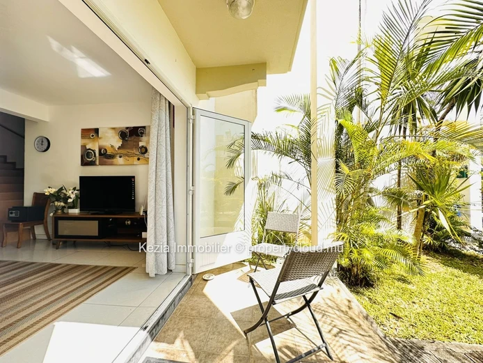 Triplex En Residence Sécurisée À Grand Baie