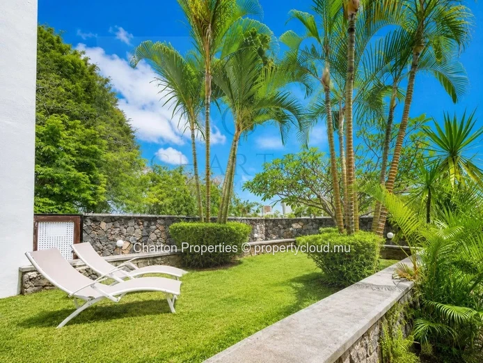 Élégant appartement de 1 chambre en rez-de-jardin à quelques pas des plages de Mont Choisy