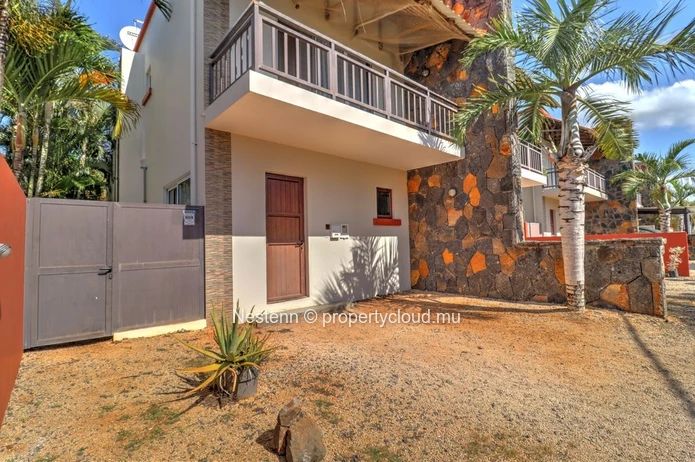 Beautiful 3-bedroom duplex in Pointe aux Piments