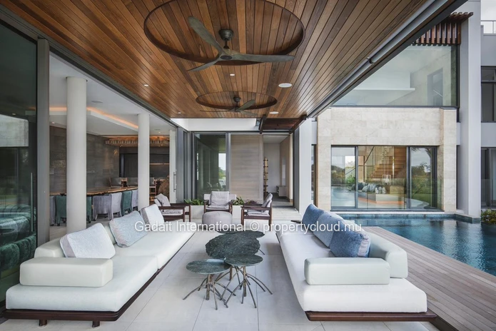 Découvrez cette villa splendide de grand luxe sur le domaine d'Anahita