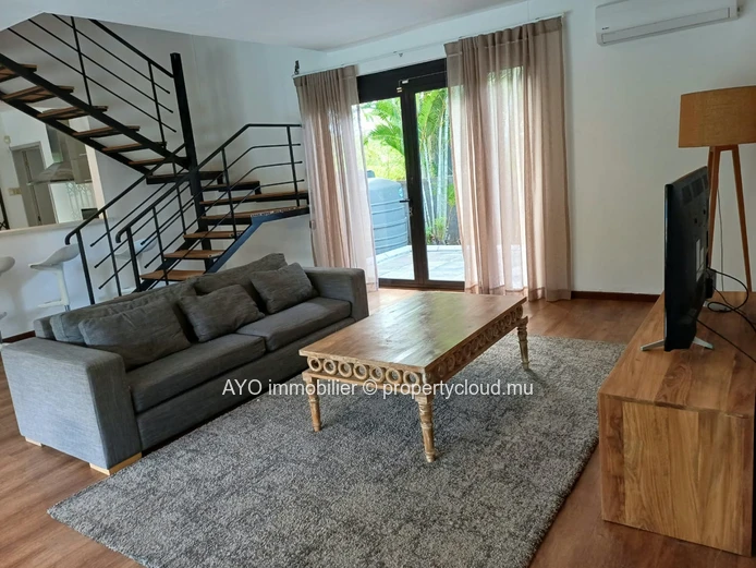 Beautiful 4 bedroom home with pool and garden in Pereybere