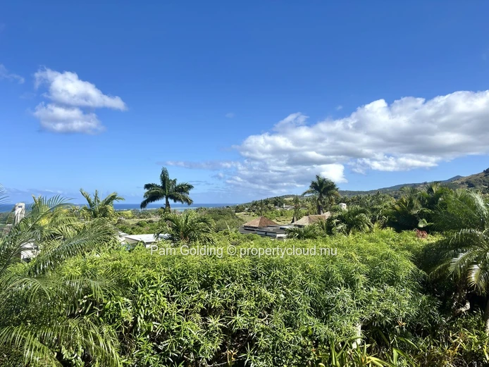 Élégante Villa de 4 Chambres avec Vue Spectaculaire sur l’Océan à Heritage Villas Valriche