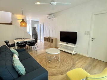 3 Bedroom Townhouse, Duplex