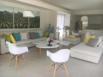 4 Bedroom Villa