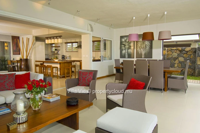 Pointe aux Canonniers : Villa de luxe 4 chambres avec vue sur la mer et accès