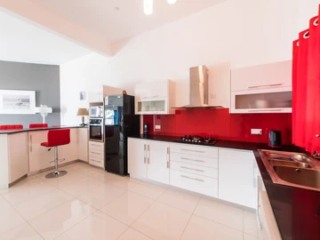 3 Bedroom Apartment