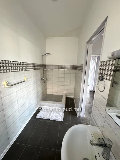 2-Bedroom Apartment For Rent In Flic-En-Flac Mauritius