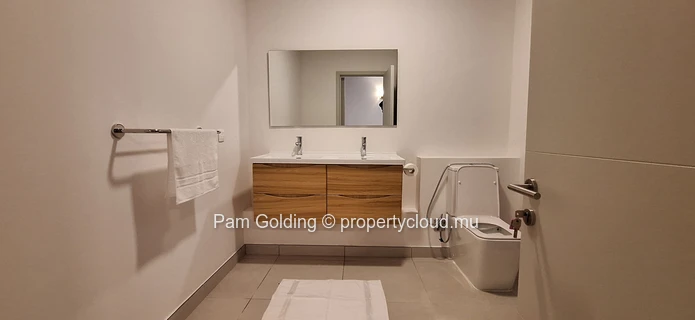Modern Living in the Heart of Moka's Most Sought-After Smart City Development