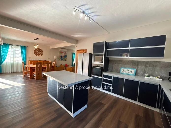 Villa D'exception 5 Suites À Louer – Pereybere  