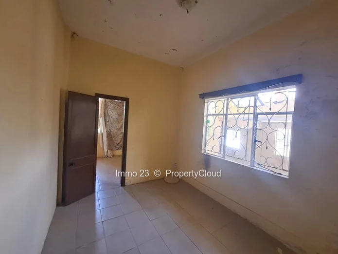 Maison / Villa - 3 chambres - Flor00e9al - Ref. MA87930VE
