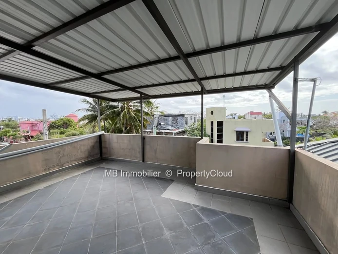 Belle maison de 4 chambres en location.