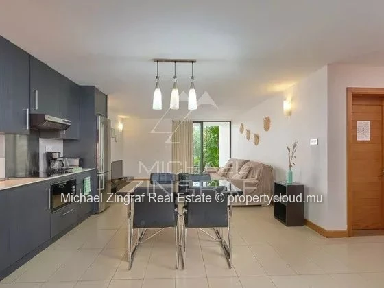Cosy Apartment Just Steps from Mont Choisy Beach