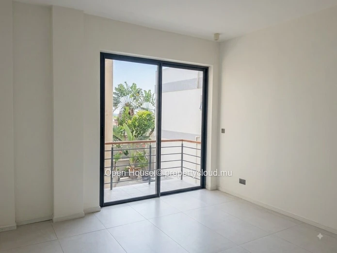 Appartement de 230 m² avec 3 chambres à vendre à Tamarin (Mandat exclusif)