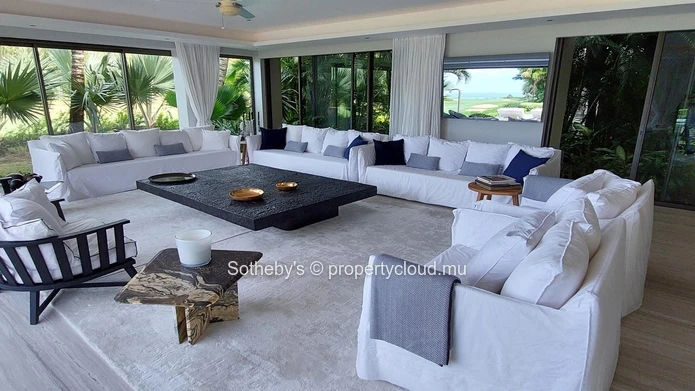Golf Cove