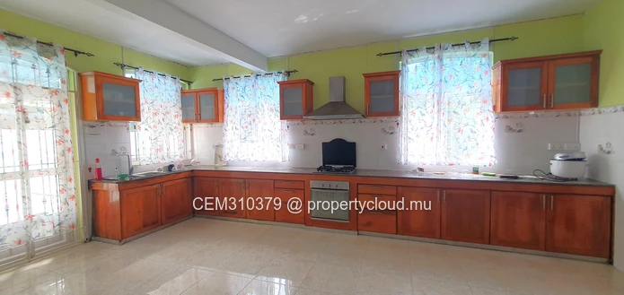 Maison à Vendre – La Caverne, Vacoas 4 Chambres 
