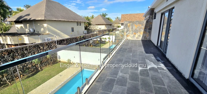 Elegant Fully Furnished 4-Bedroom Villa in the Heart of Pereybere