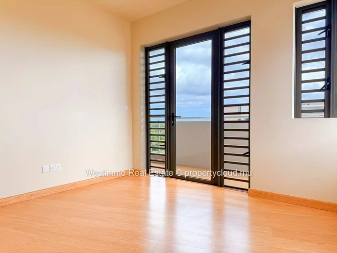 Appartement 3 chambres avec rooftop privé et vue mer à Flic en Flac à vendre