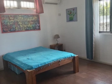 6 Bedroom Villa
