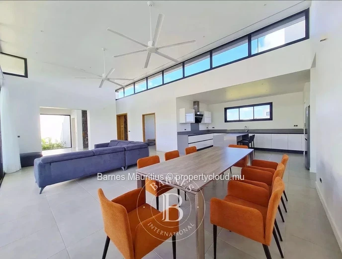 Tamarin - Exceptional Villa - 5 bedrooms en suite