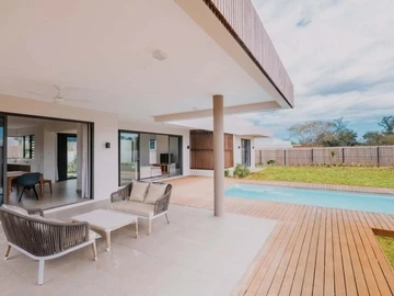 Luxurious 4 Bedroom Villa with Private Pool in Tamarin | Fully Furnished | Close to Golf Course | Rs 35M | Don't Miss...