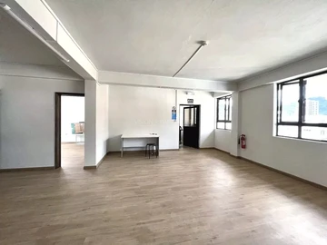 Commercial space for an office - 165 m2 Port Louis