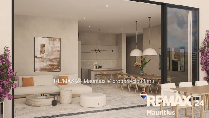 3 Bedroom Penthouse Above Le Boulevard de Mont Choisy