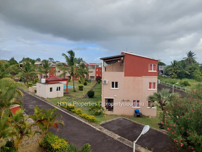Magnifique triplex à louer dans un complexe résidentiel sécurisé à Melville
