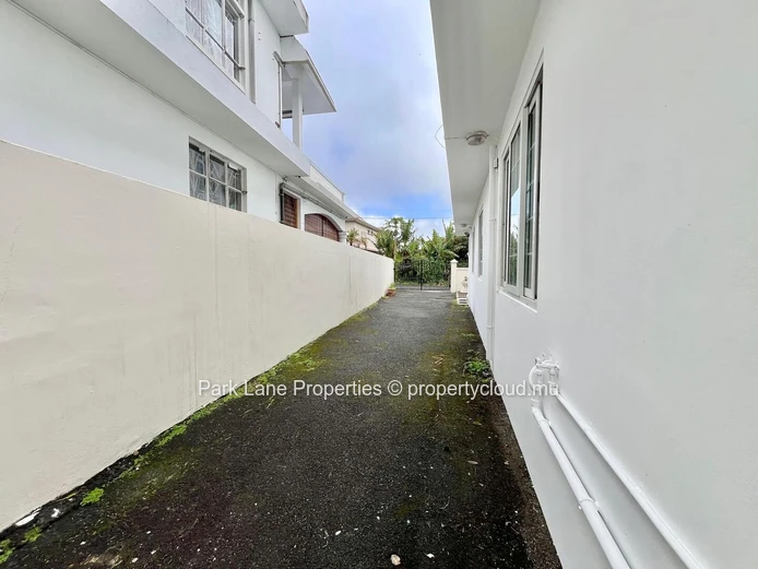 Charmante Maison à Vendre dans un Emplacement de Choix à Phoenix