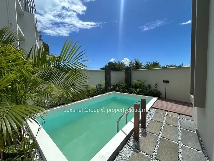 Cozy and Modern 3-Bedroom Villa with Pool