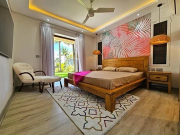 4 Bedroom Villa
