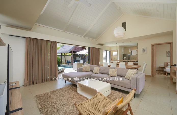 Villa 3 chambres avec piscine privée à vendre au Clos du Littoral