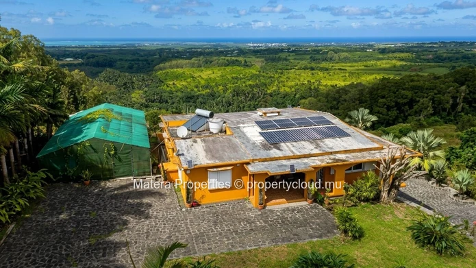 Villa de luxe de 2 chambres à vendre à Riche en Eau | Rs 30 millions